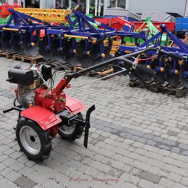 Dieselov&yacute; dvojkolesov&yacute; malotraktor BelMotor MB2060D, 6 HP, ručn&yacute; &scaron;tart&eacute;r