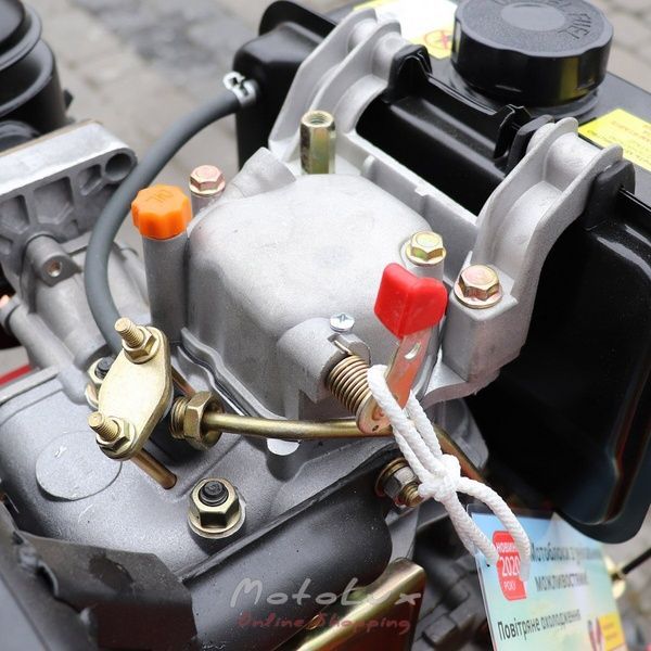Dieselov&yacute; dvojkolesov&yacute; malotraktor BelMotor MB2060D, 6 HP, ručn&yacute; &scaron;tart&eacute;r