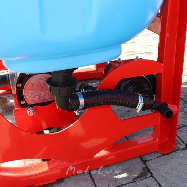 Z&aacute;vesn&yacute; postrekovač pre traktor Polmark 300 l