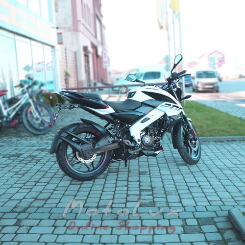 Мотоцикл стритфайтер Bajaj Pulsar NS 200 white