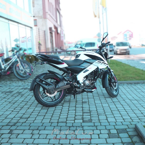 Мотоцикл Bajaj Pulsar NS 200 white