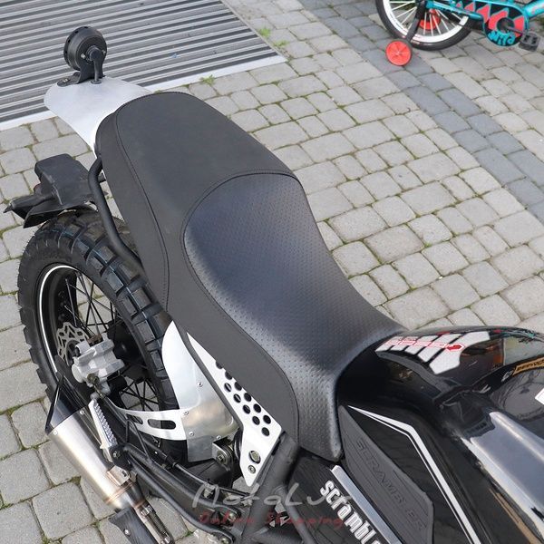 Мотоцикл дорожный Geon Scrambler 250, черный, 2023