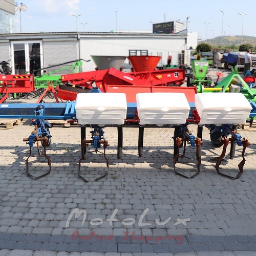 Cultivator Favorit KNRF-4.2-04 for Tractor with Fertilizing System