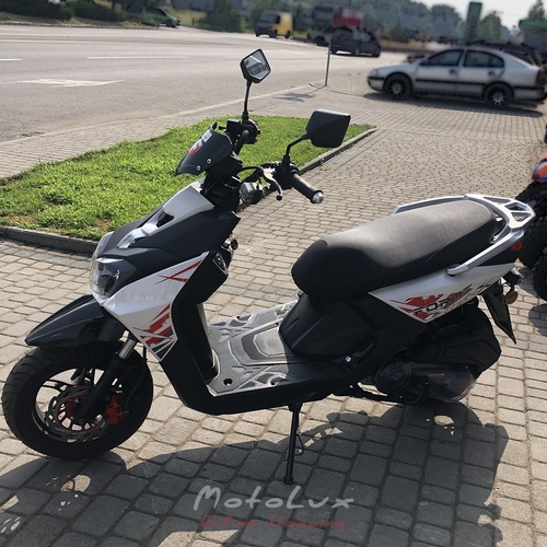 Скутер бензиновий Forte BWS-R 150cc, чорний з білим