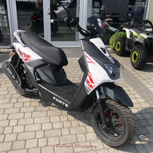 Скутер Forte BWS-R 150cc, черный с белым