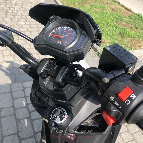 Скутер бензиновий Forte BWS-R 150cc, чорний з білим