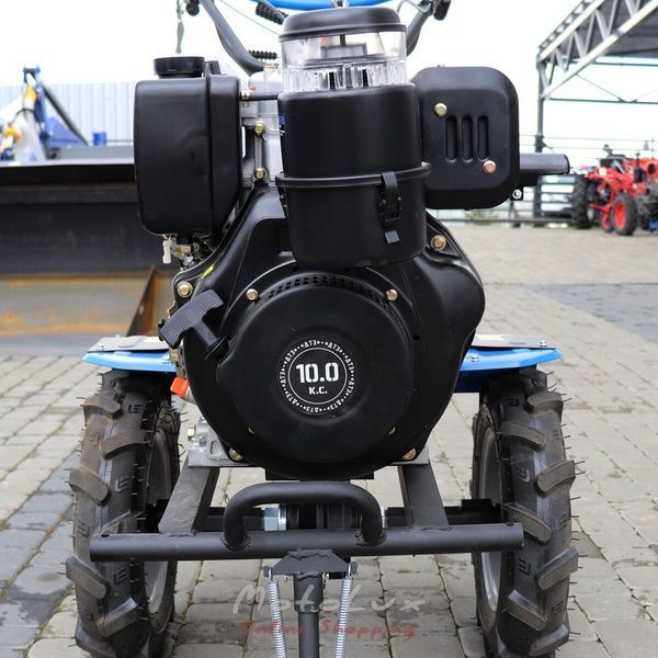 Dieselov&yacute; dvojkolesov&yacute; malotraktor DTZ 510DN, 10 HP, manu&aacute;lny &scaron;tart&eacute;r