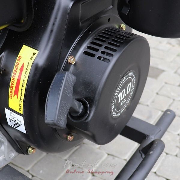 Dieselov&yacute; dvojkolesov&yacute; malotraktor DTZ 510DN, 10 HP, manu&aacute;lny &scaron;tart&eacute;r