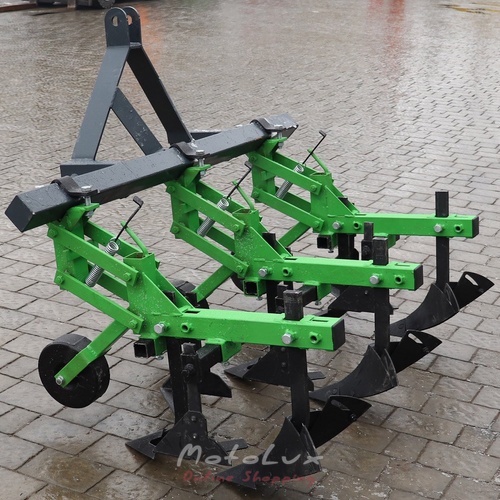 Three-Row Cultivator Borer Bomet