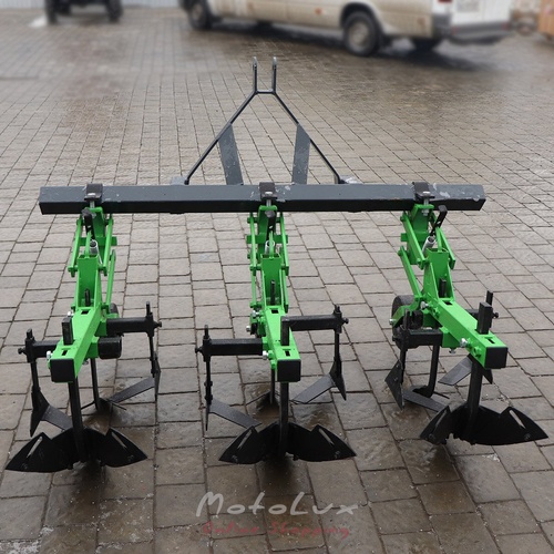 Three-Row Cultivator Borer Bomet