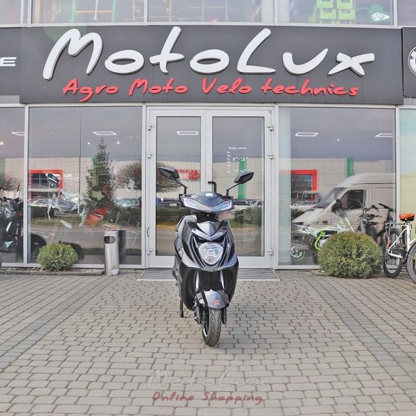 Электроскутер Forte Hawk, 2000 W, черный