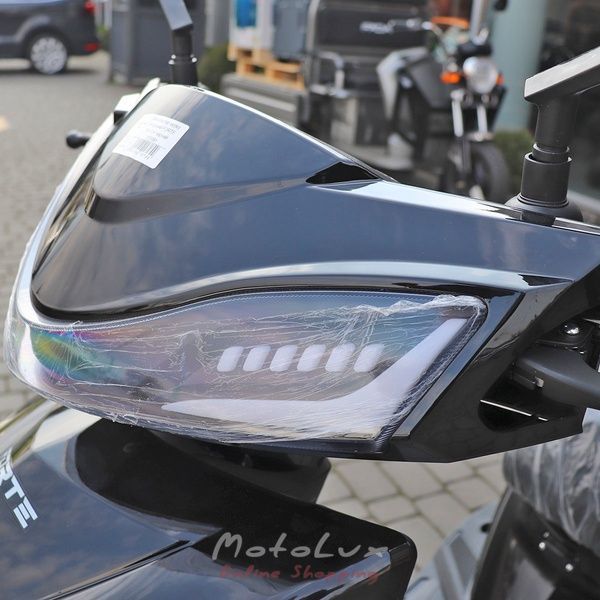 Электроскутер Forte Hawk, 2000 W, черный