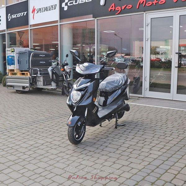 Электроскутер Forte Hawk, 2000 W, черный