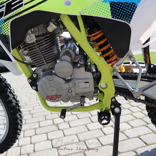 Мотоцикл BSE J3D Enduro, белый с синим и салатовым