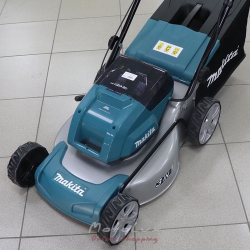 Battery lawn mower Makita DLM 460 PT 2