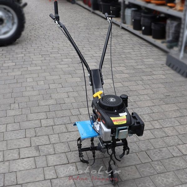 Motorov&yacute; kultiv&aacute;tor Kentavr МК30-1T, 4 HP