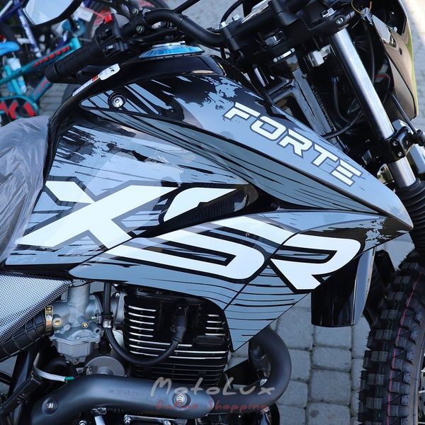 Forte Cross 300 motorker&eacute;kp&aacute;r, sz&uuml;rke