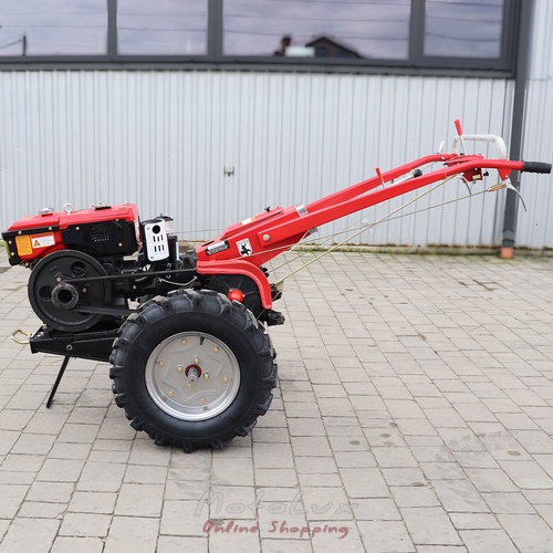 Dieselový dvojkolesový malotraktor Kentavr МB 1080 D-8, 8 HP red + fréza