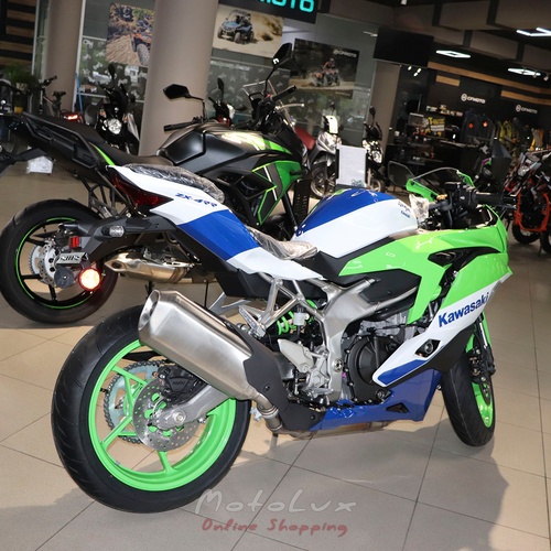 Sport motorkerékpár Kawasaki Ninja ZX 4RR, zöld fehérrel és kékkel, 2024