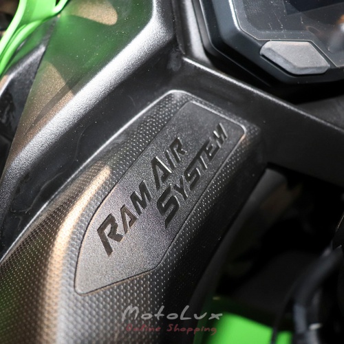 Sport motorkerékpár Kawasaki Ninja ZX 4RR, zöld fehérrel és kékkel, 2024