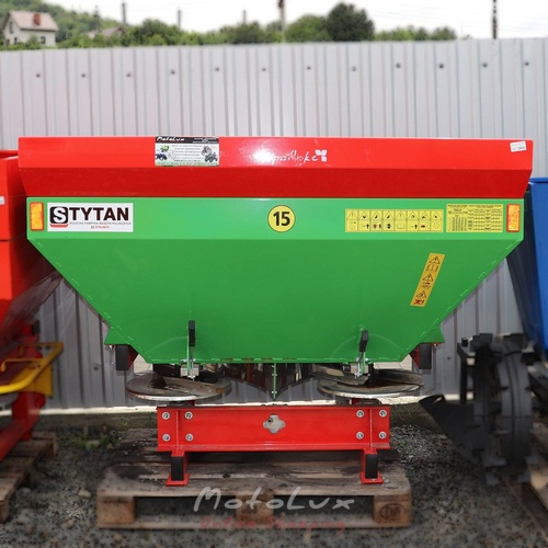 Fertilizer Spreader Strumyk Tytan 1000 l