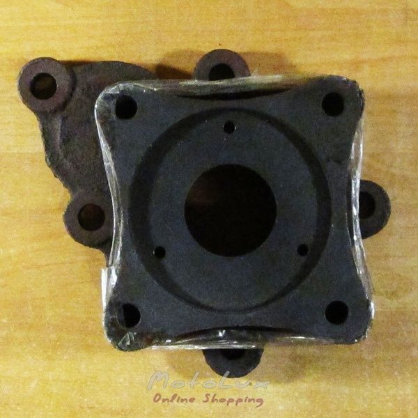 Крышка задняя торцевая ХТ120 (НОВ)