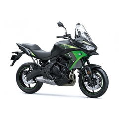 Туристический мотоцикл Kawasaki Versys 650, черный с зеленым, 2024