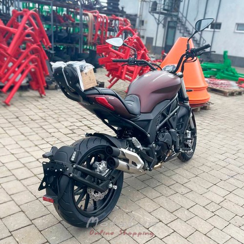 Дорожный мотоцикл Benelli 502C ABS On-Road, коричневый, 2024