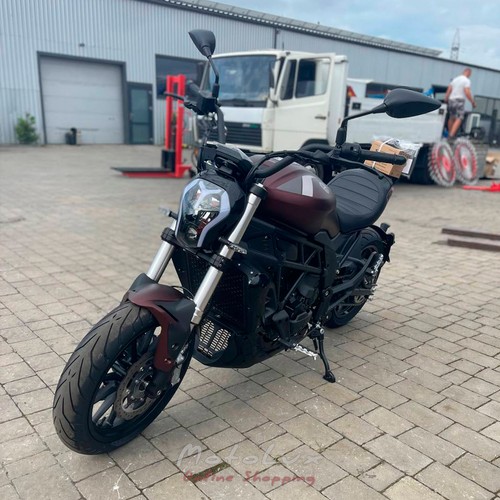 Мотоцикл дорожній Benelli 502C ABS On-Road, коричневий, 2024