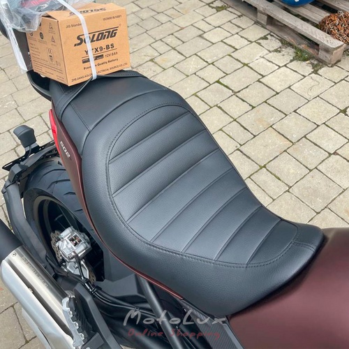 Road motorcycle Benelli 502C ABS On-Road, brown, 2024