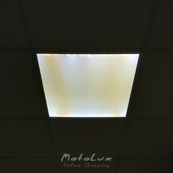Светильник LED панель (бывший в использовании)