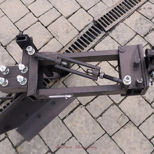 Pluh pre mototraktor s hydraulikou PL6