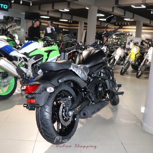 Kawasaki Vulcan S 650 cruiser motorkerékpár, fekete, 2024