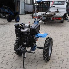 Dieselov&yacute; dvojkolesov&yacute; malotraktor Kentavr MB 2012DE-4, 12 HP, ručn&yacute; &scaron;tart&eacute;r