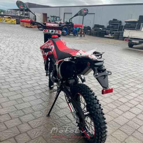 Kayo T4 300 Enduro motorkerékpár, fekete pirossal, 2024