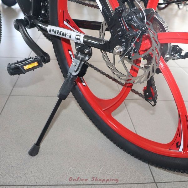 Mountain bike T26BLADE 26.1 W, kerekek 26, alum&iacute;nium v&aacute;z 17, Shimano 21SP, kazetta, alum&iacute;nium. DB, a bűv&eacute;sz. lemez, fekete-piros