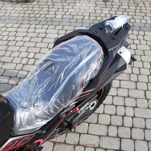 Motocykel SPARK SP300T 2, čierna s červenou