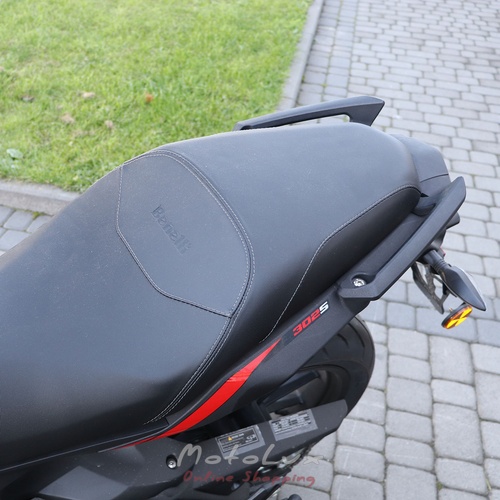 Мотоцикл Benelli TNT302S ABS, червоний