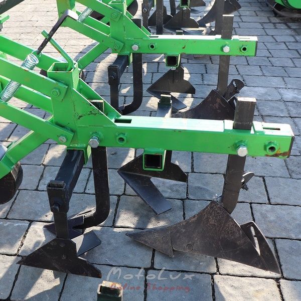 Cultivator Hiller 5-Row Bomet