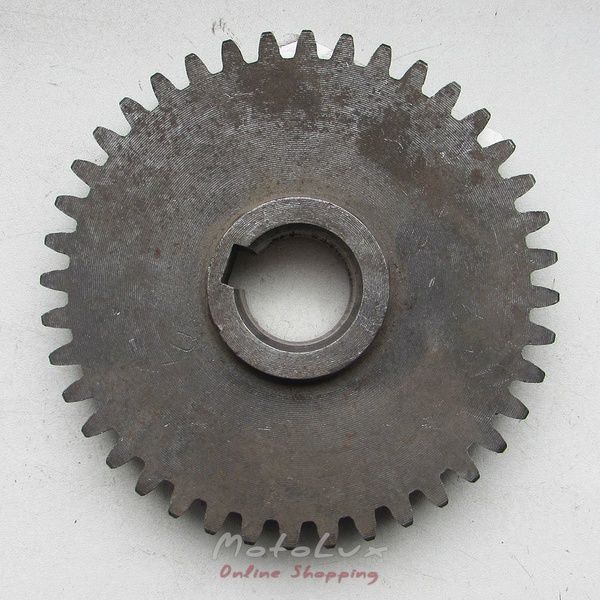 Intermediate drive gear for Xingtai 120 - 220 tractor