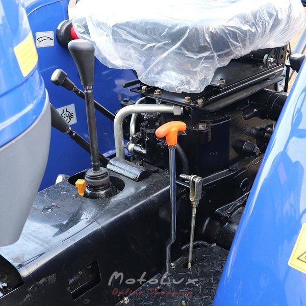 Traktor Foton Lovol FT 354 HXN, 35 hp, 4 cyl., posilňovač riadenia, uz&aacute;vierka diferenci&aacute;lu