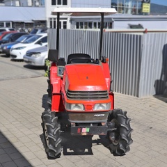 Минитрактор Yanmar F 7, был в использовании, красный