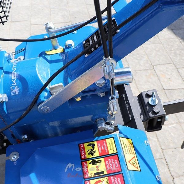 Benzínový dvojkolesový malotraktor Kentavr MB 2070B-4, 7 HP, ručný štartér blue