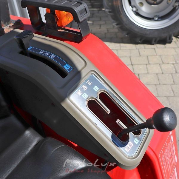 Yanmar F 7 mini tractor, was in use, red