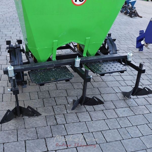 Lengyel burgonya&uuml;ltető g&eacute;p, 2 soros, 60 cm műtr&aacute;gy&aacute;z&oacute;val