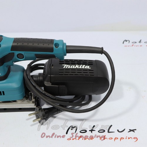 Rezgőcsiszoló Grinder Makita BO3710