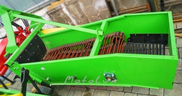 Bomet lengyel burgonya kiszedő