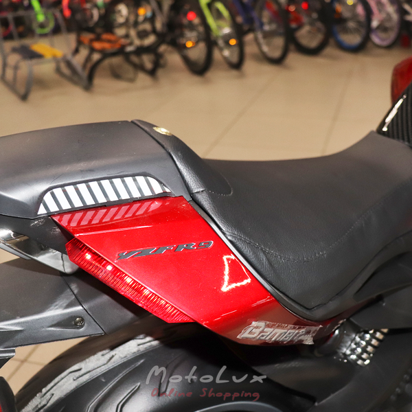 Detsk&yacute; elektrick&yacute; motocykel Bambi M 5774ELS-3, červen&yacute;