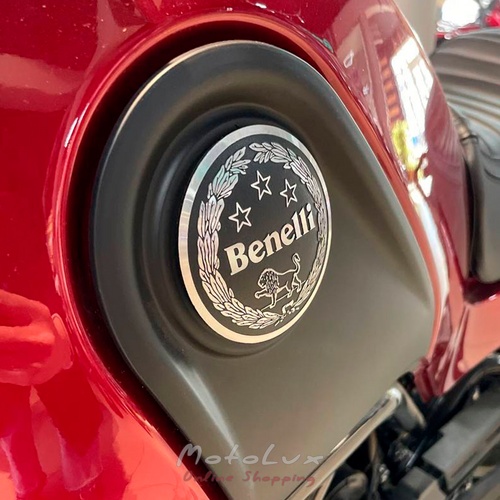 Motorcycle Benelli Leoncino 500 EFI ABS, red