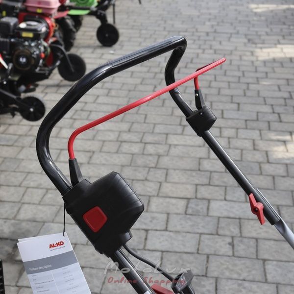 Benz&iacute;nov&yacute; prevzdu&scaron;ňovač AL-KO Combi Care 38 P Comfort s ko&scaron;om, 1.8 HP
